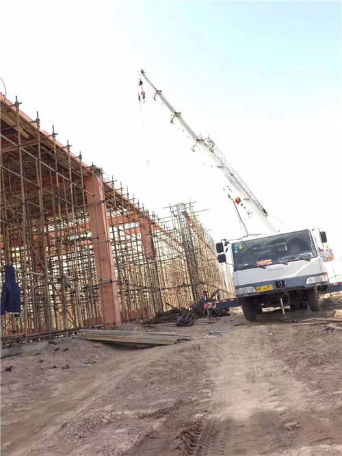 顺平县吊车作业的安全注意事项有哪些？